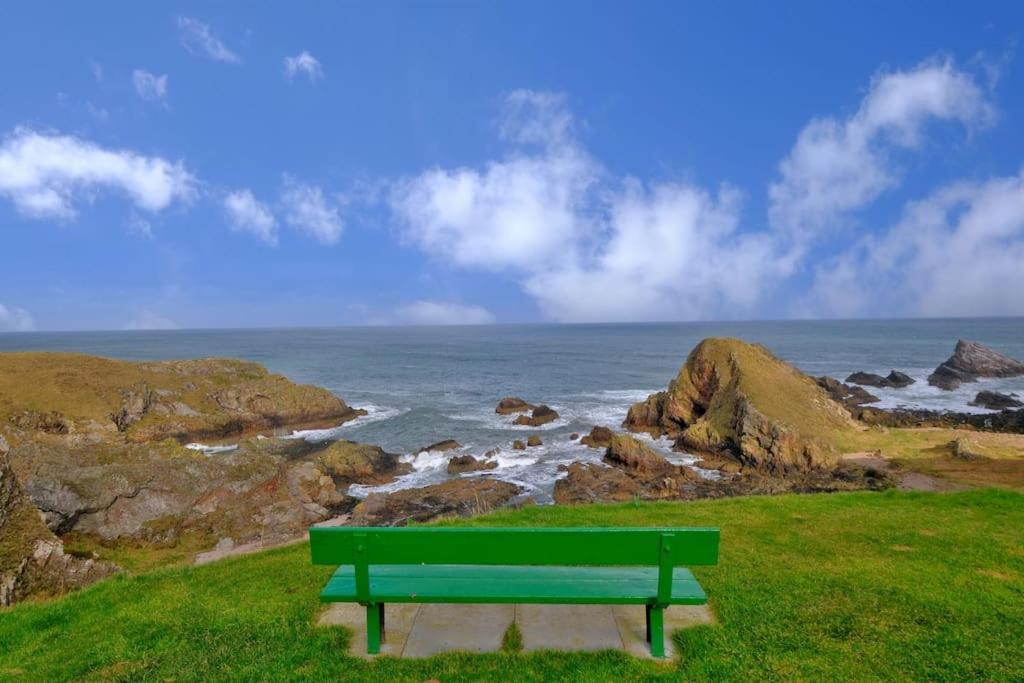 Cliff Top Cottage With Sea Views Portknockie Exterior foto